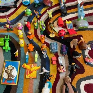Toy Collector (Disney, Nickelodeon, McDonald’s , WWF, Rugrats, Mighty Duck)